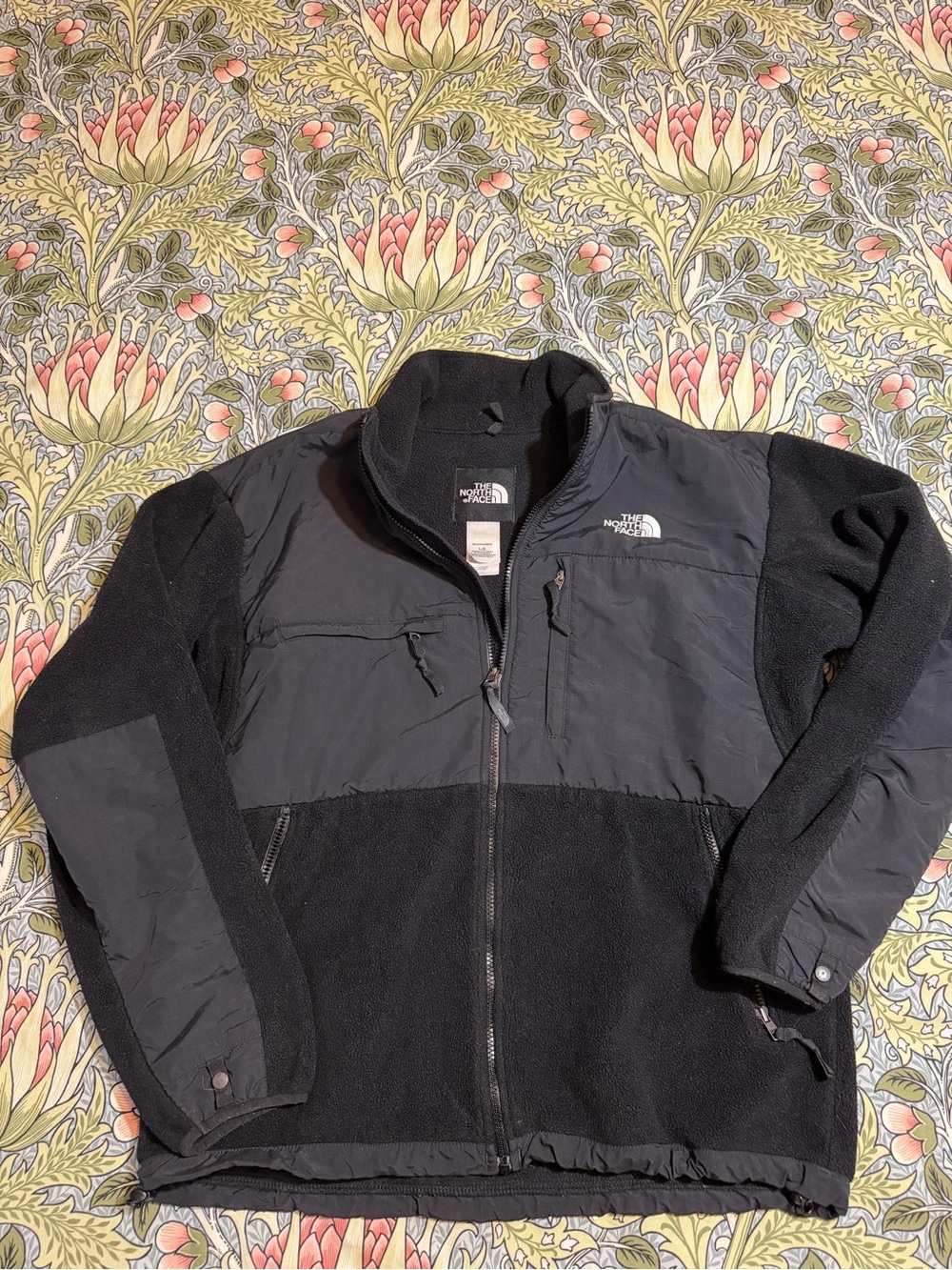 The North Face Men’s Black Fleece and Shell Jacket Size L/G